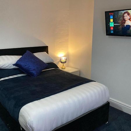 Agapi Apartment - Sea View Sleeps Ten Blackpool Exteriér fotografie